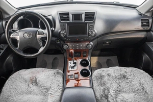 Внедорожник Toyota Highlander 2013 года, 2389000 рублей, Барнаул