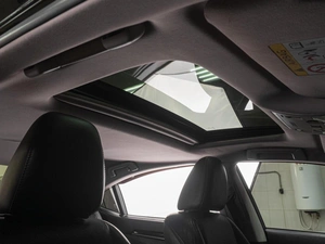 Седан Lexus ES 2013 года, 2149000 рублей, Тюмень