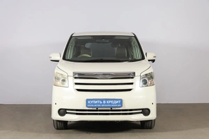 Минивэн Toyota Noah 2008 года, 1409000 рублей, Новосибирск