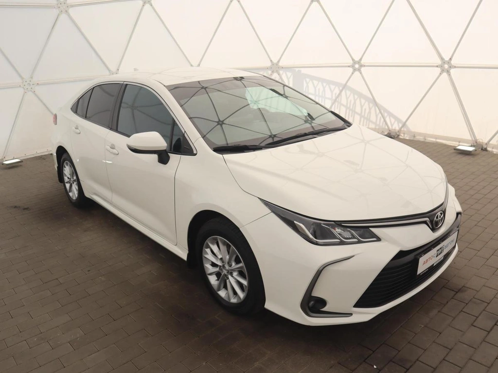 Седан Toyota Corolla 2019 года, 1795000 рублей, Орёл