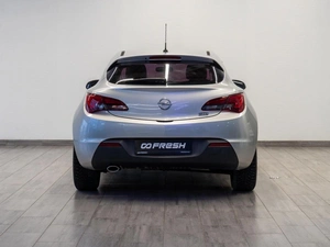 Хетчбэк Opel Astra GTC 2012 года, 879000 рублей, Саратов