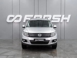 Внедорожник Volkswagen Tiguan 2011 года, 1060000 рублей, Воронеж