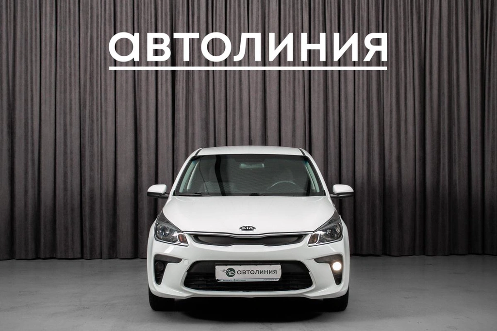 Седан Kia Rio 2020 года, 1079000 рублей, Красноярск