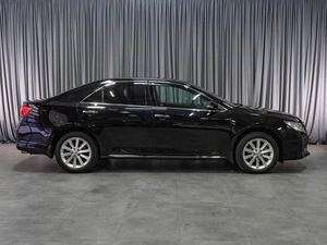 Седан Toyota Camry 2013 года, 2750000 рублей, Тюмень