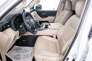 Внедорожник Toyota Land Cruiser 2021 года, 10399000 рублей, Красноярск