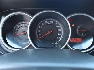 Хэтчбек Nissan Tiida 2013 года, 1310000 рублей, Железногорск