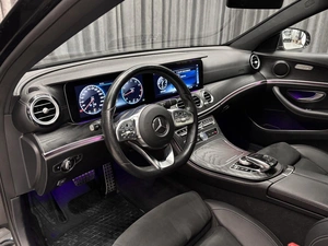 Седан Mercedes-benz E-класс 2019 года, 2999000 рублей, Красноярск
