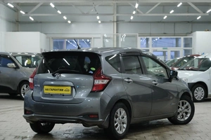 Хетчбэк Nissan Note 2017 года, 1449000 рублей, Омск