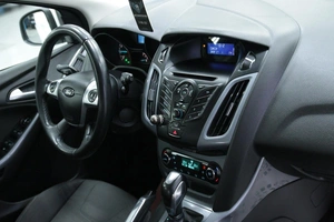 Хетчбэк Ford Focus 2011 года, 798000 рублей, Солонцы