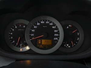 Внедорожник Toyota RAV4 2008 года, 1220000 рублей, Омск