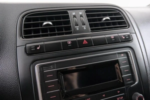 Седан Volkswagen Polo 2017 года, 999000 рублей, Красноярск