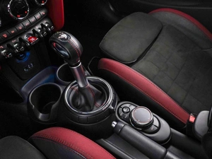Хетчбэк MINI John Cooper Works 2017 года, 2649874 рублей, Москва