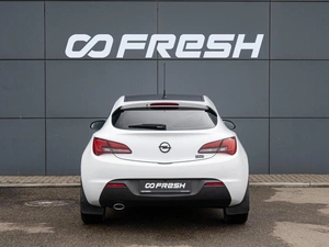 Хетчбэк Opel Astra GTC 2014 года, 1130000 рублей, Краснодар