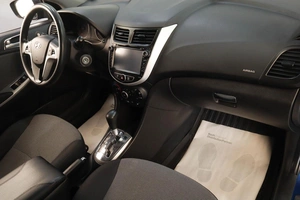 Хетчбэк Hyundai Solaris 2012 года, 839000 рублей, Челябинск