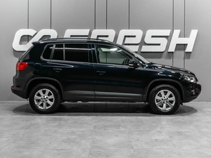 Внедорожник Volkswagen Tiguan 2013 года, 1544000 рублей, Тюмень