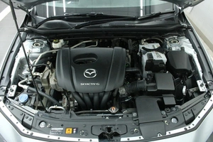 Хетчбэк Mazda 3 2021 года, 1395000 рублей, Красноярск