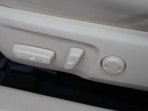 Седан Toyota Camry 2015 года, 2439000 рублей, Воронеж