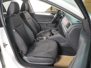 Седан Volkswagen Jetta 2012 года, 929000 рублей, Воронеж