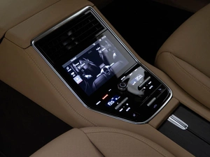 Лифтбек Porsche Panamera 4 2022 года, 12296900 рублей, Москва