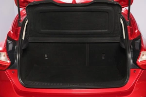 Хетчбэк Ford Focus 2012 года, 829000 рублей, Новосибирск