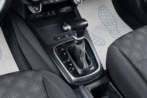 Седан Kia Rio 2017 года, 1379000 рублей, Тюмень