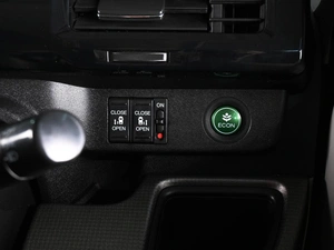 Минивэн Honda Stepwgn 2019 года, 2299000 рублей, Аксай