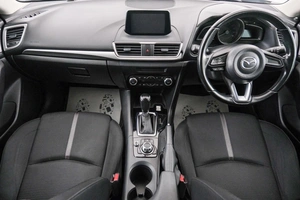 Седан Mazda Axela 2018 года, 1549000 рублей, Красноярск