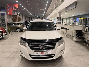 Внедорожник Volkswagen Tiguan 2011 года, 1135000 рублей, Орёл