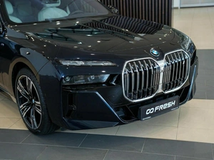 Седан BMW i7 2022 года, 13000000 рублей, Омск
