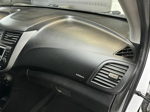 Седан Hyundai Solaris 2014 года, 995000 рублей, Абакан