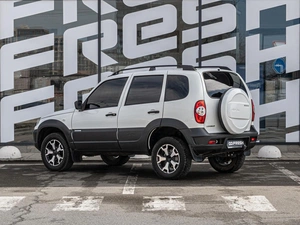 Внедорожник Chevrolet Niva 2015 года, 799000 рублей, Краснодар