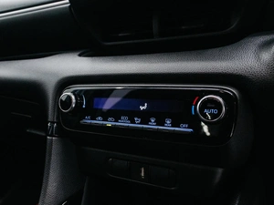 Хетчбэк Toyota Yaris 2020 года, 1500000 рублей, Красноярск