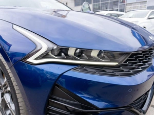 Седан Kia K5 2020 года, 2359000 рублей, Саратов