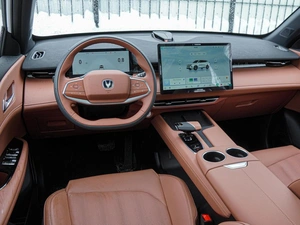 Внедорожник Changan UNI-Z 2025 года, 3400000 рублей, Волгоград