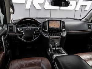 Внедорожник Toyota Land Cruiser 2016 года, 6350000 рублей, Краснодар