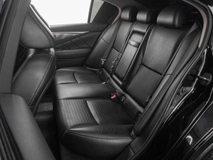Седан Infiniti Q50 2014 года, 1549000 рублей, Тюмень