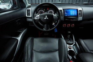 Внедорожник Mitsubishi Outlander 2010 года, 1199000 рублей, Красноярск