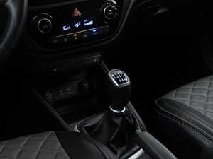 Седан Hyundai Solaris 2017 года, 1083055 рублей, Москва