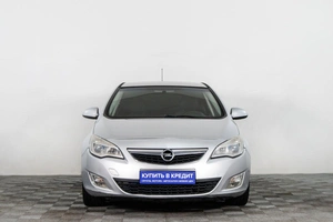 Хетчбэк Opel Astra 2011 года, 649000 рублей, Сургут
