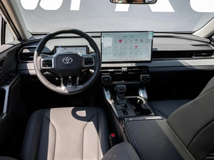 Внедорожник Toyota RAV4 2026 года, 4350000 рублей, Краснодар
