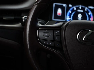 Седан Lexus ES 2020 года, 3770090 рублей, Москва