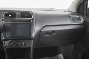 Седан Volkswagen Polo 2011 года, 599000 рублей, Кемерово
