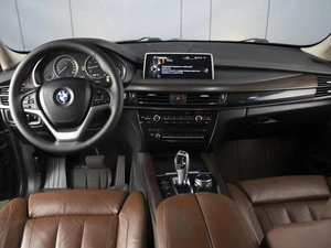Внедорожник BMW X5 2014 года, 2498000 рублей, Омск