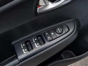 Седан Kia Rio 2021 года, 1700000 рублей, Краснодар