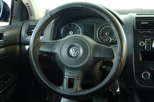 Седан Volkswagen Jetta 2010 года, 599000 рублей, Омск