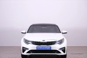 Седан Kia Optima 2018 года, 2159000 рублей, Омск