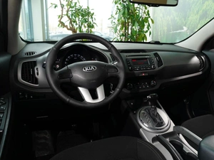 Внедорожник Kia Sportage 2015 года, 1550111 рублей, Тверь