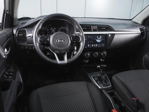 Хетчбэк Kia Rio X-Line 2018 года, 1329000 рублей, Ростов-на-Дону