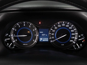 Внедорожник Infiniti QX56 2010 года, 1850000 рублей, Тюмень