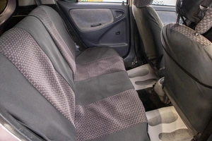 Хетчбэк Toyota Vitz 2000 года, 419000 рублей, Барнаул